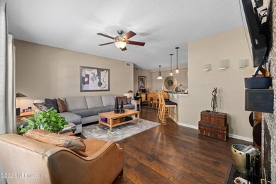 Enjoy the laid-back lifestyle of Jacksonville Beach, just a on Jacksonville Beach Golf Course in Florida - for sale on GolfHomes.com, golf home, golf lot