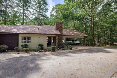 You have to see this Cozy Lake Segovia Townhouse!!  Move in and on DeSoto Golf Course in Arkansas - for sale on GolfHomes.com, golf home, golf lot