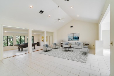 If you're looking for a tremendous deal to enter a 5-Star on Harbour Ridge Yacht and Country Club in Florida - for sale on GolfHomes.com, golf home, golf lot