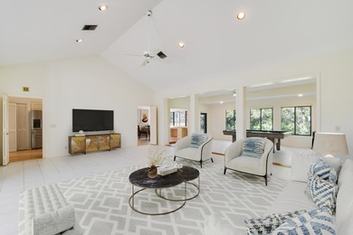 If you're looking for a tremendous deal to enter a 5-Star on Harbour Ridge Yacht and Country Club in Florida - for sale on GolfHomes.com, golf home, golf lot