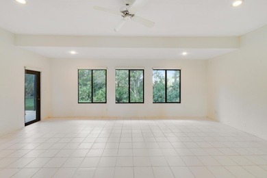 If you're looking for a tremendous deal to enter a 5-Star on Harbour Ridge Yacht and Country Club in Florida - for sale on GolfHomes.com, golf home, golf lot