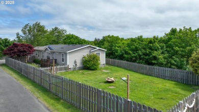 Welcome to this delightful three-bedroom, two-bath home situated on Gearhart Golf Links in Oregon - for sale on GolfHomes.com, golf home, golf lot