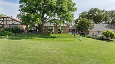 One of the more unique properties in Pecan Plantation.  Move in on Pecan Plantation Country Club in Texas - for sale on GolfHomes.com, golf home, golf lot