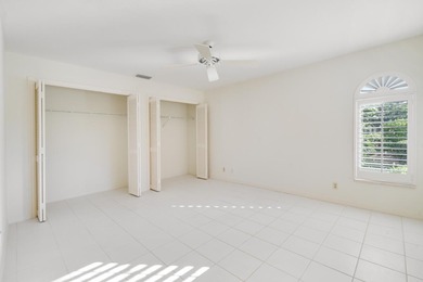 If you're looking for a tremendous deal to enter a 5-Star on Harbour Ridge Yacht and Country Club in Florida - for sale on GolfHomes.com, golf home, golf lot