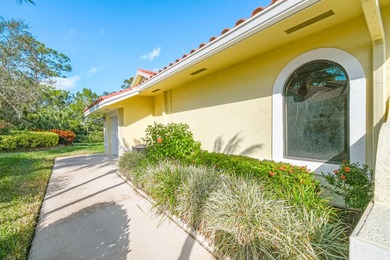 If you're looking for a tremendous deal to enter a 5-Star on Harbour Ridge Yacht and Country Club in Florida - for sale on GolfHomes.com, golf home, golf lot