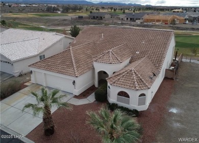 POOL HOME. Spacious 3 bedroom 2.5 bath property located in the on Los Lagos Golf Club in Arizona - for sale on GolfHomes.com, golf home, golf lot