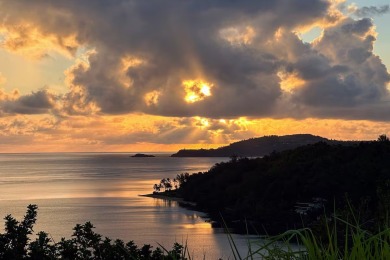 Welcome to your NEWLY UPDATED Princeville oasis: a 1,478 sq. ft on Makai Golf Club At Princeville in Hawaii - for sale on GolfHomes.com, golf home, golf lot