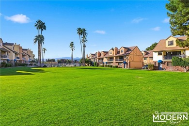 HE CONDO TO OWN THE ULTIMATE WINTER ESCAPE This prime on London Bridge Golf Course in Arizona - for sale on GolfHomes.com, golf home, golf lot