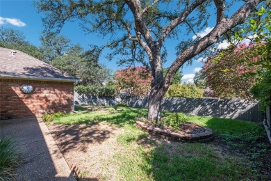 Get Your Golf Clubs Ready! Brand new custom plantation shutters on Ridgewood Country Club in Texas - for sale on GolfHomes.com, golf home, golf lot