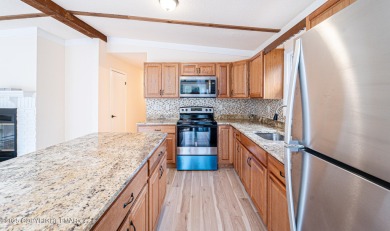 CHARMING UPGRADED POCONOS CHALET Completely Updated 3BR 2.5BA on Pocono Farms Country Club in Pennsylvania - for sale on GolfHomes.com, golf home, golf lot