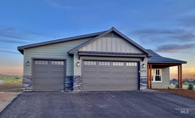 Seller Financing Possible on this Newly Completed Construction on Council Mountain Golf Course in Idaho - for sale on GolfHomes.com, golf home, golf lot
