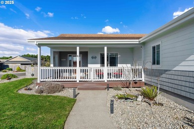 Exceptionally maintained single-level home in Bandon's Ocean on Old Bandon Golf Links in Oregon - for sale on GolfHomes.com, golf home, golf lot
