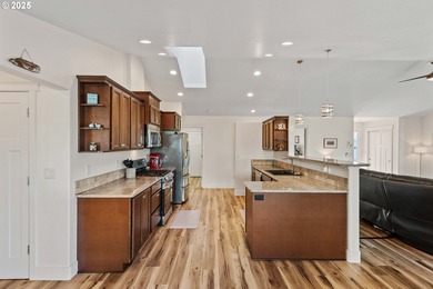 Exceptionally maintained single-level home in Bandon's Ocean on Old Bandon Golf Links in Oregon - for sale on GolfHomes.com, golf home, golf lot