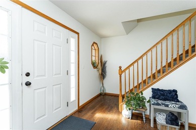 This 3-bed, 4-bath home on a full acre corner lot will not on Zumbro Valley Golf Club in Minnesota - for sale on GolfHomes.com, golf home, golf lot