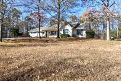 This delightful one-level residence offers a perfect blend of on Indian Hills Country Club in Arkansas - for sale on GolfHomes.com, golf home, golf lot