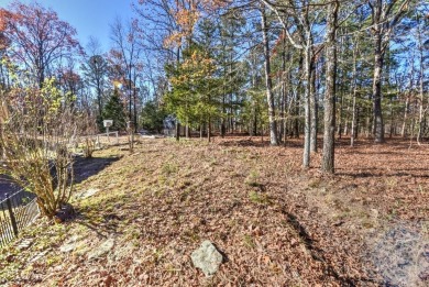 This delightful one-level residence offers a perfect blend of on Indian Hills Country Club in Arkansas - for sale on GolfHomes.com, golf home, golf lot