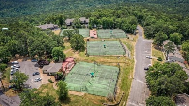 This delightful one-level residence offers a perfect blend of on Indian Hills Country Club in Arkansas - for sale on GolfHomes.com, golf home, golf lot