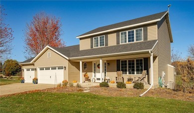 This 3-bed, 4-bath home on a full acre corner lot will not on Zumbro Valley Golf Club in Minnesota - for sale on GolfHomes.com, golf home, golf lot