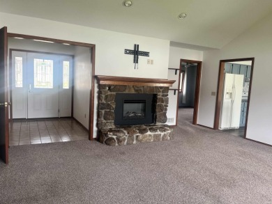 Looking at downsizing by the Golf course? Look no further, Cross on Cross Creek Golf Club in Indiana - for sale on GolfHomes.com, golf home, golf lot