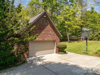 Enjoy daily golf course views--and your morning coffee--from the on  in North Carolina - for sale on GolfHomes.com, golf home, golf lot