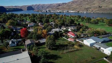 Vacant lot @ 1542 Maple *New Address so you won't find it on on Clarkston Country Club in Washington - for sale on GolfHomes.com, golf home, golf lot