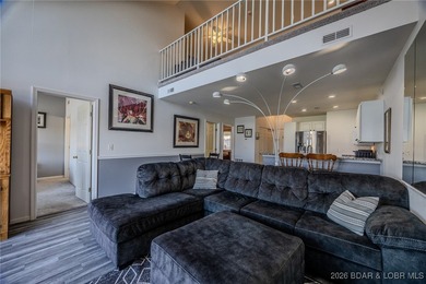 Top floor 2-bedroom loft unit spanning over 1400sqft and even on Lake Valley Country Club in Missouri - for sale on GolfHomes.com, golf home, golf lot