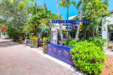 The Lucerne Condo building is under 1 Mile to the Ocean! Amazing on Lake Worth Municipal Golf Course in Florida - for sale on GolfHomes.com, golf home, golf lot