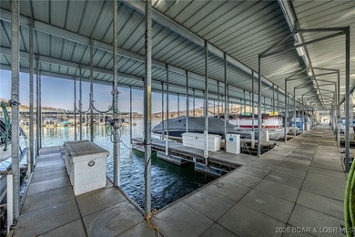 Top floor 3-bedroom loft unit spanning over 1400sqft! Welcome to on Lake Valley Country Club in Missouri - for sale on GolfHomes.com, golf home, golf lot