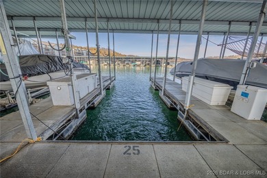Top floor 3-bedroom loft unit spanning over 1400sqft! Welcome to on Lake Valley Country Club in Missouri - for sale on GolfHomes.com, golf home, golf lot