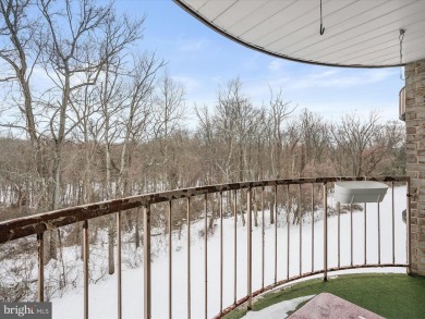 Welcome to this spacious 2-bedroom, 2-bath condominium nestled on Henson Creek Golf Course in Maryland - for sale on GolfHomes.com, golf home, golf lot