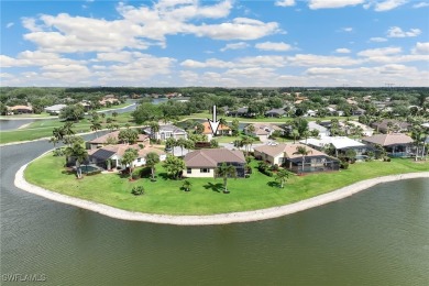 It's All About The View! Welcome Home Is How You'll Feel In This on Gateway Golf and Country Club in Florida - for sale on GolfHomes.com, golf home, golf lot