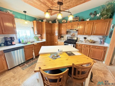 This charming 3 bed 2 bath 1822 sf ft home offers a relaxing on Sierra Del Rio Golf Club in New Mexico - for sale on GolfHomes.com, golf home, golf lot