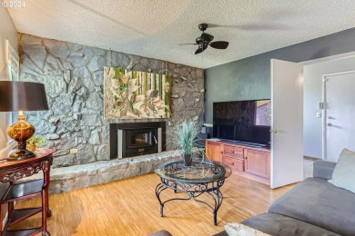 This charming one-level ranch-style home is located at 3931 NW on Rock Creek Country Club in Oregon - for sale on GolfHomes.com, golf home, golf lot