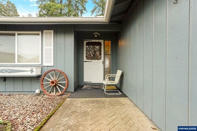 Enjoy mountain views from this well maintained 2bed/2 bath on Salemtowne Golf Club in Oregon - for sale on GolfHomes.com, golf home, golf lot