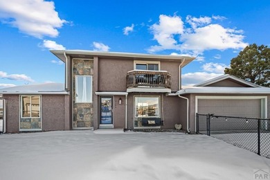 Charming & Contemporary in Colorado City Nestled in the on Hollydot Golf Course in Colorado - for sale on GolfHomes.com, golf home, golf lot