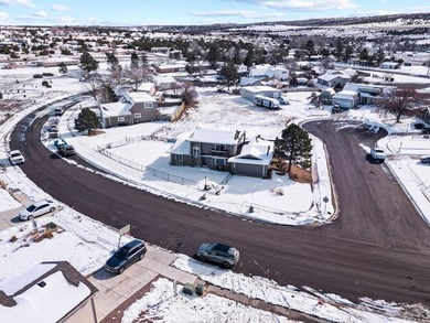 Charming & Contemporary in Colorado City Nestled in the on Hollydot Golf Course in Colorado - for sale on GolfHomes.com, golf home, golf lot