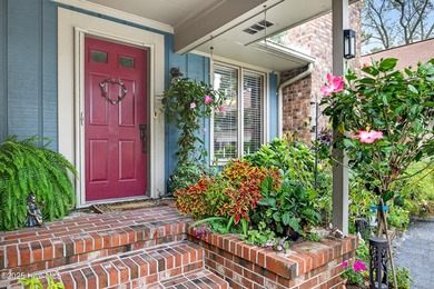 Welcome to the prettiest street in River Bend! River Bend is its on River Bend Golf and Country Club in North Carolina - for sale on GolfHomes.com, golf home, golf lot