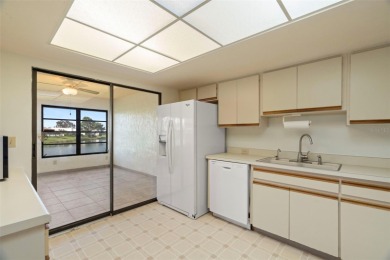 RARE, POND VILLA UNIT AVAILABLE! BEAUTIFUL WATER VIEWS! MOVE-IN on Mainlands Golf Club in Florida - for sale on GolfHomes.com, golf home, golf lot