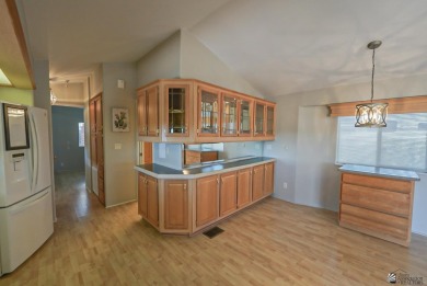 Darling 1 bed,1 bath home and separate guest quarters with on Butterfield Golf Course in Arizona - for sale on GolfHomes.com, golf home, golf lot