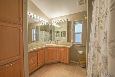 Darling 1 bed,1 bath home and separate guest quarters with on Butterfield Golf Course in Arizona - for sale on GolfHomes.com, golf home, golf lot