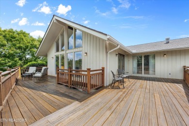 Located in Fox Den Village on the 6th tee at the highest on Fox Den Country Club in Tennessee - for sale on GolfHomes.com, golf home, golf lot