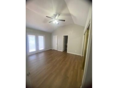 Well Maintained Town Home, next to the Mesquite Golf Course on Mesquite Municipal Golf Course in Texas - for sale on GolfHomes.com, golf home, golf lot