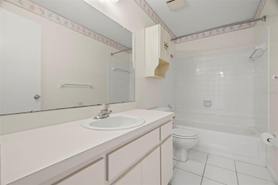 RARE, POND VILLA UNIT AVAILABLE! BEAUTIFUL WATER VIEWS! MOVE-IN on Mainlands Golf Club in Florida - for sale on GolfHomes.com, golf home, golf lot