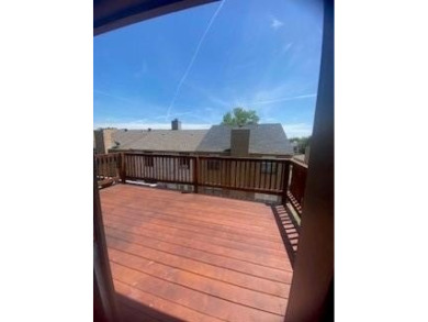 Well Maintained Town Home, next to the Mesquite Golf Course on Mesquite Municipal Golf Course in Texas - for sale on GolfHomes.com, golf home, golf lot