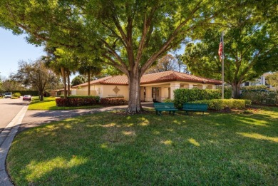 RARE, POND VILLA UNIT AVAILABLE! BEAUTIFUL WATER VIEWS! MOVE-IN on Mainlands Golf Club in Florida - for sale on GolfHomes.com, golf home, golf lot
