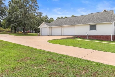 A gorgeous, cozy 2,236 sqft 3-bedroom, 2.5 Bath home sits on 1 on Wolf Ridge Golf Course in Oklahoma - for sale on GolfHomes.com, golf home, golf lot