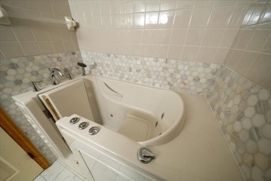 Price Improvement Charming, Light & Bright Augusta Model in on On Top of the World Golf Course in Florida - for sale on GolfHomes.com, golf home, golf lot