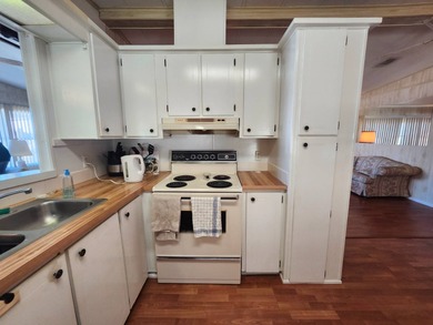 PERFECT home for the active lifestyle! Welcome to this well on Grasslands Golf and Country Club in Florida - for sale on GolfHomes.com, golf home, golf lot