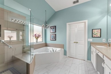 RENOVATED HOME IN HERITAGE RANCH (50+ GATED COMMUNITY) - on Heritage Ranch Golf and Country Club in Texas - for sale on GolfHomes.com, golf home, golf lot