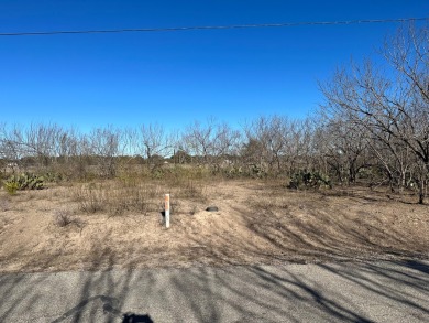 3 Vacant lots on Fairway Circle 27/J/55,56,57 - 4th Hole FCS on Fort Clark Springs Golf Course in Texas - for sale on GolfHomes.com, golf home, golf lot